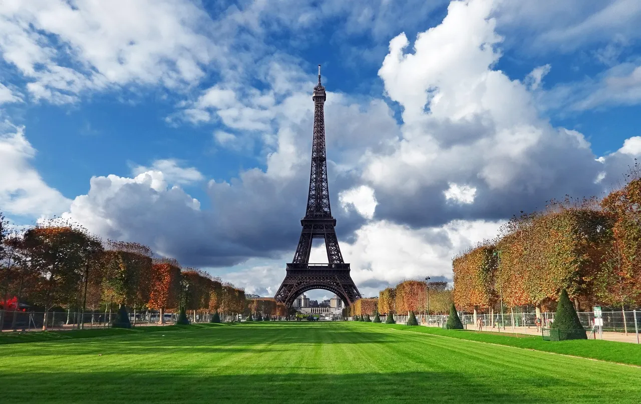 france01