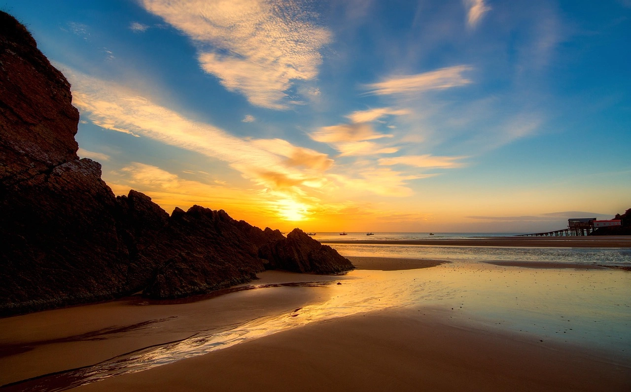 sunrise-2884597_1280